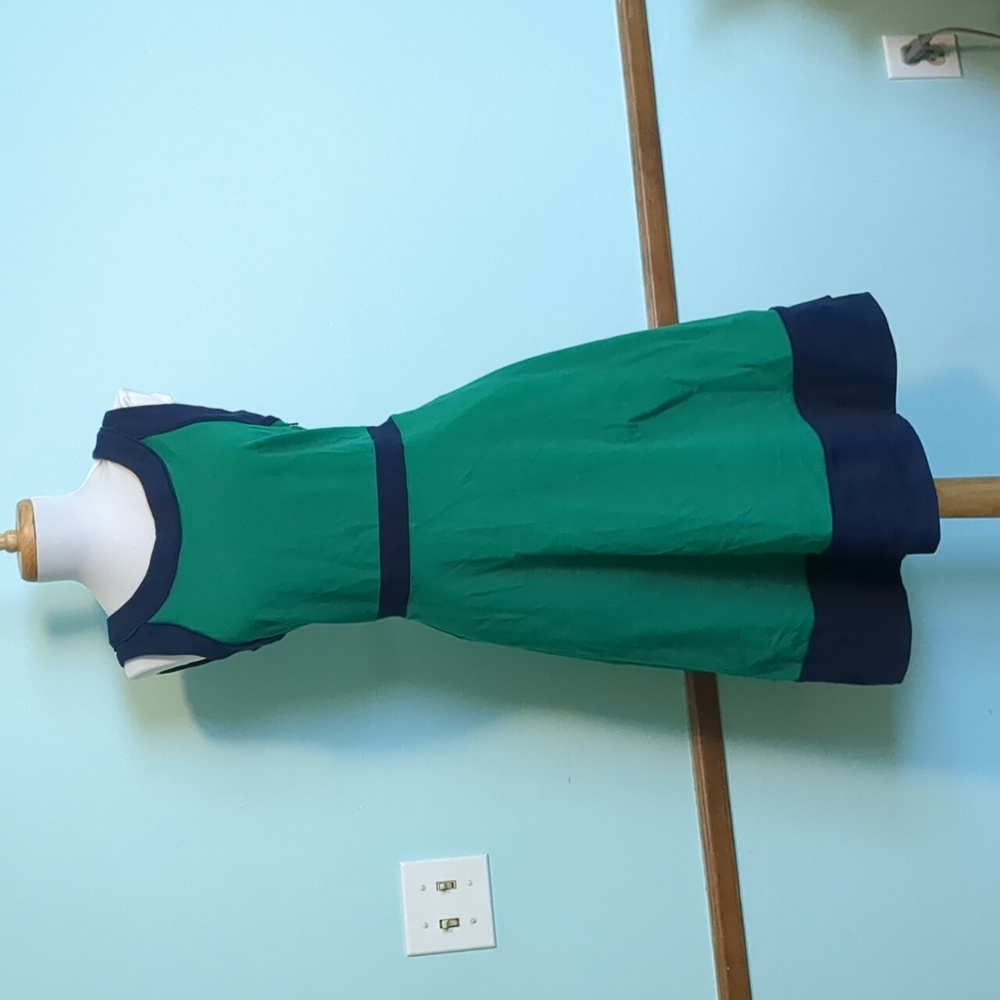 Lands'End green shift dress size 8